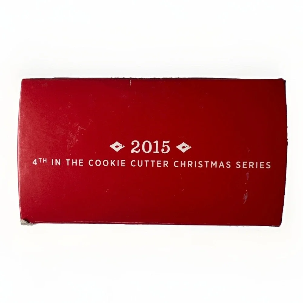 2015 Cookie Cutter Christmas Hallmark Ornament #4 - Mouse Sleeps in Star